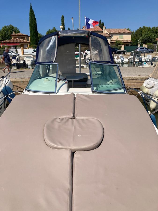 Hebergement Insolite Sur Un Bateau A Quai 호텔 라론드레모레 외부 사진